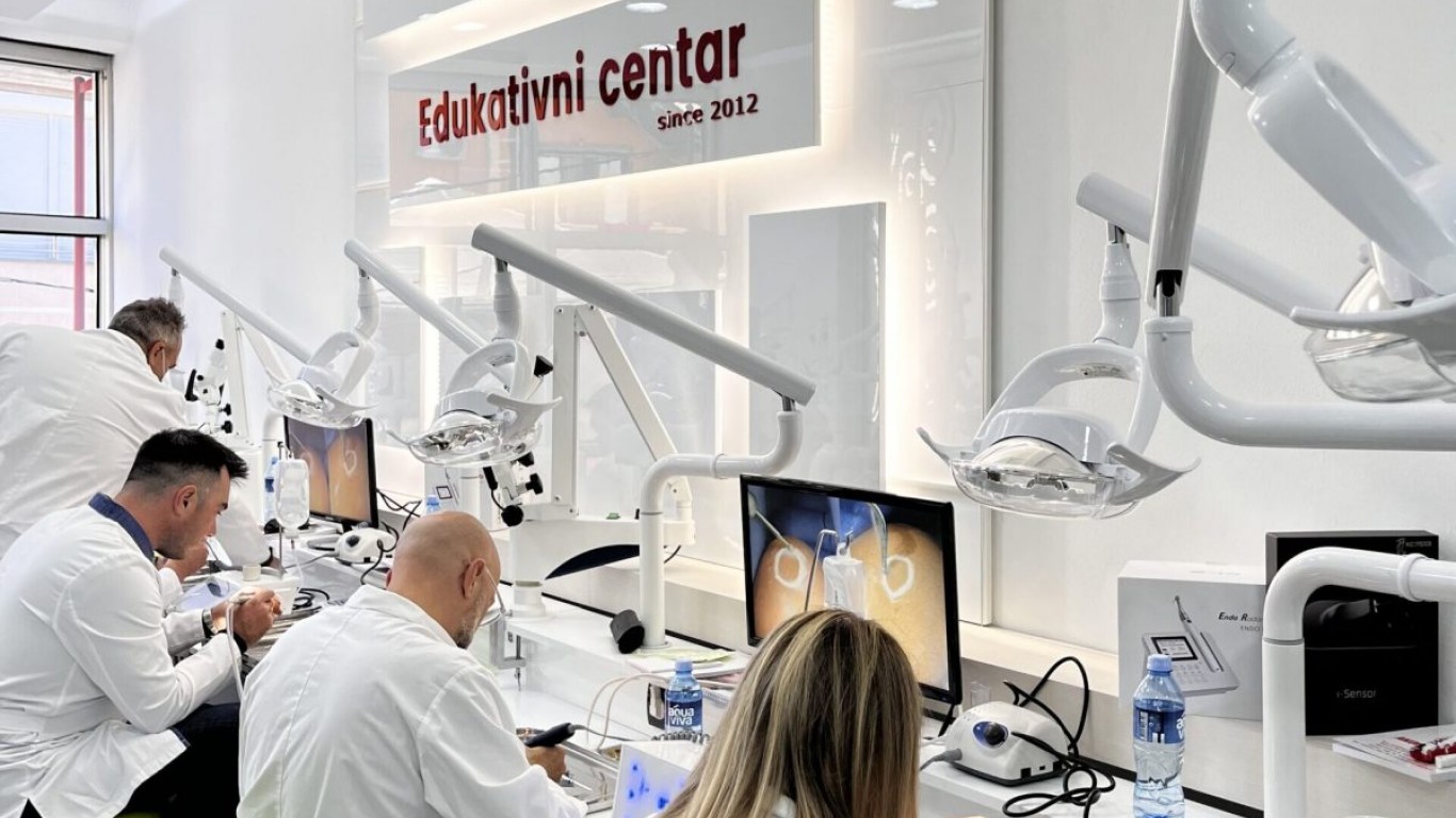 2 SLOBODNA MESTA Termin 04.10. - Next level SURGERY course – SINUS LIFT